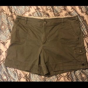 Army green cargo shorts